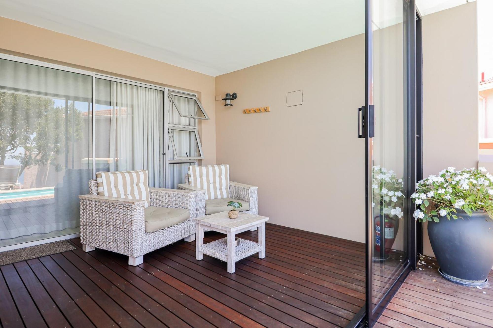 Belle Vue Ridge Bnb, プレッテンバーグ・ベイ エクステリア 写真